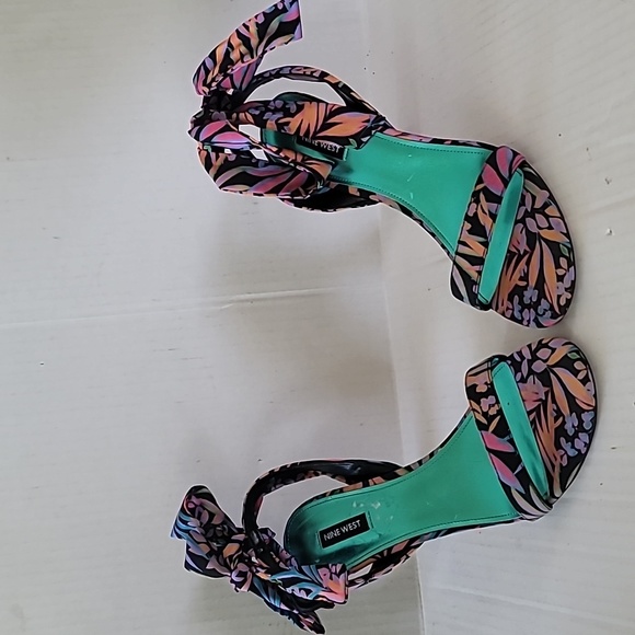 Nine West Kelsie Ankle Wrap Heeled Sandals SZ 12 - Picture 13 of 13